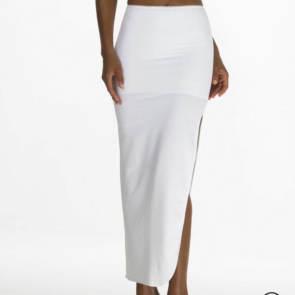 Full length control slip